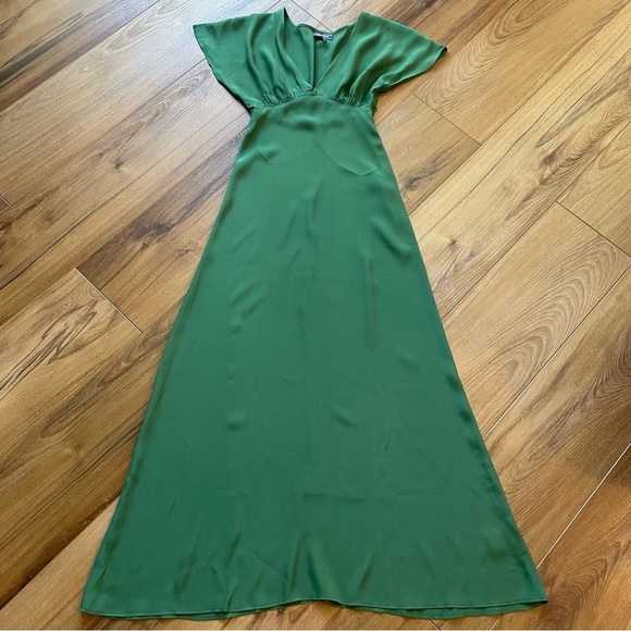 ModCloth Hunter green deep V neck short sleeve maxi Dress size XS - Picture 2 of 14